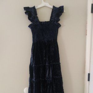 Blue velvet Hill House Home Ellie Nap dress size medium